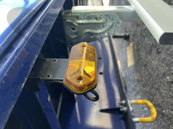 31-7444-137 Aspoeck Flatpoint 4 LED Side Amber Marker Lamp With Fixation 90° Bracket - AMP Superseal Plug