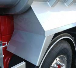 N1004828 Fruehauf Ribsider Aggregate Front Nearside Left Mud Wing
